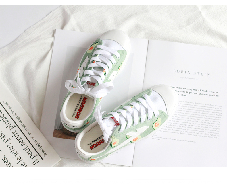 Kéo lại đôi giày vẽ tay quả bơ nguyên bản màu xanh lá cây - Plimsolls giay bitis nữ