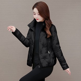 短款羽绒服冬装女2021年新款小个子高端洋气轻薄外套加厚妈妈亮面