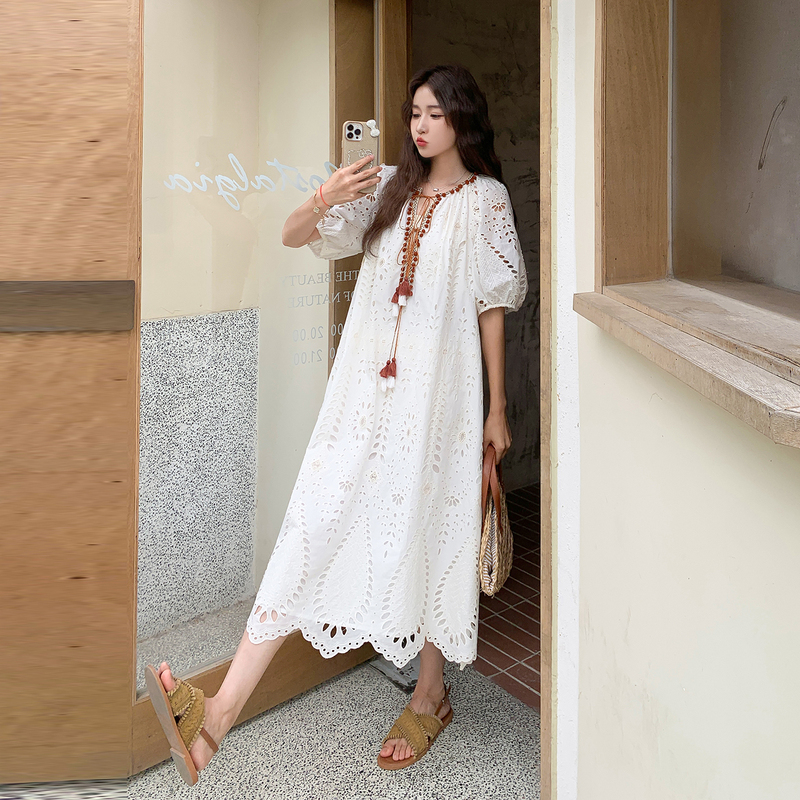 Maternity Summer Dress with Bohemian Holiday Style Embroidery, Loose Fit to Cover the Belly, High-End Long Dress for Summer