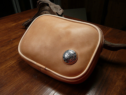 Swordsman 72 new original pure handmade reference to Japan's redmoon imported first layer leather handbag