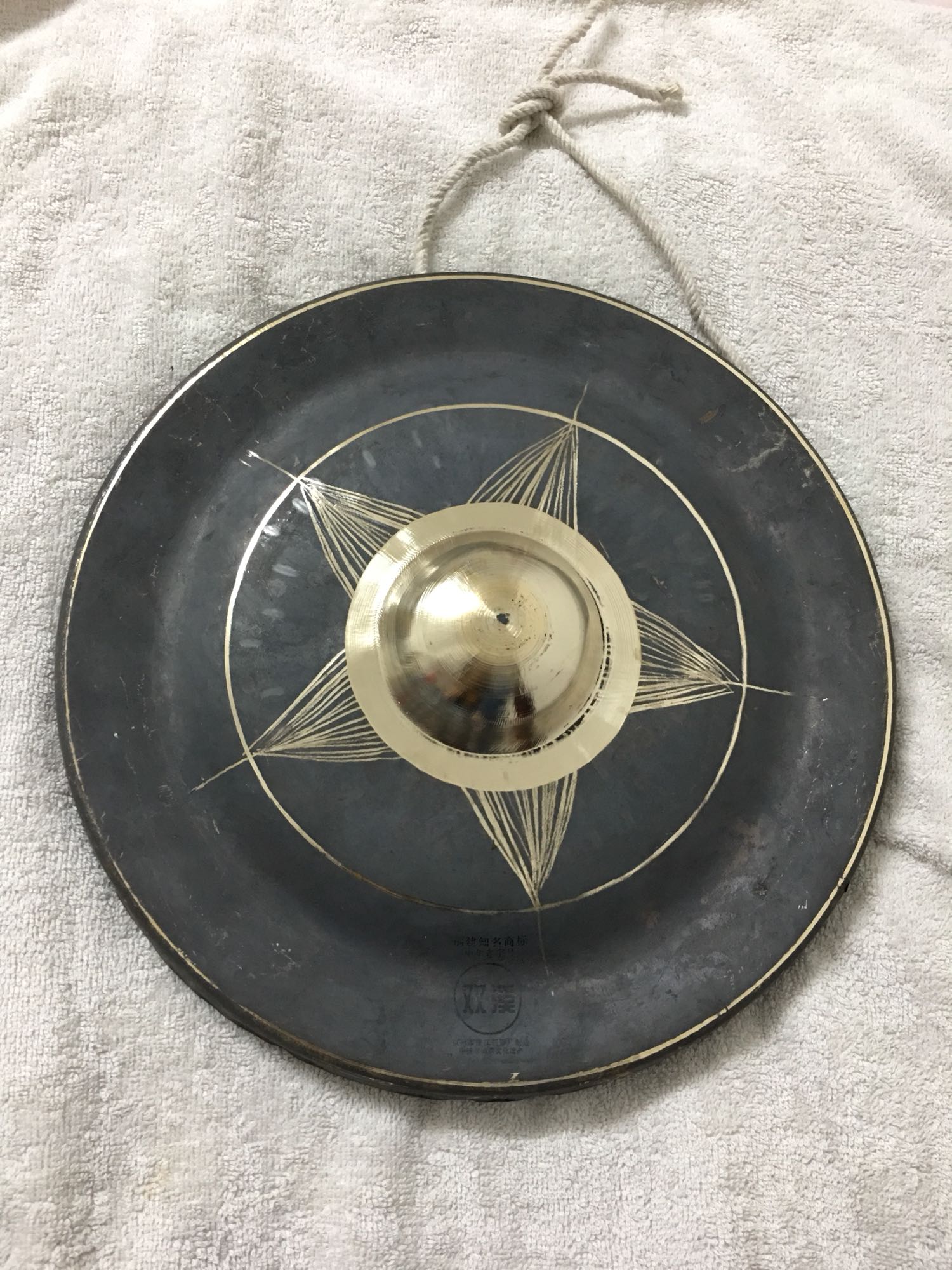 Shuangxi Gong percussion instrument factory 27cm low bag Gong Bell five-pointed star Gong milk gong sound copper material