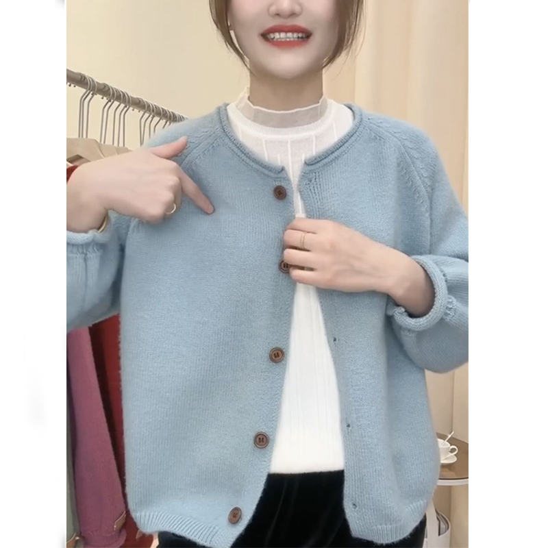 Sky Blue Gentle and Lazy Knit Cardigan, New Autumn Korean Style Age-Reducing Sweater Jacket, Mother's Wear Solid Color Top Sky Blue Gentle and Lazy Knit Cardigan, New Autumn Korean Style Age-Reducing Sweater Jacket, Mother's Wear Solid Color Top