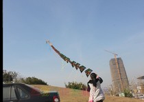 Childrens small number easy to fly beginners 10 small kites a string of mini handheld cartoons a series of hands to earn wind