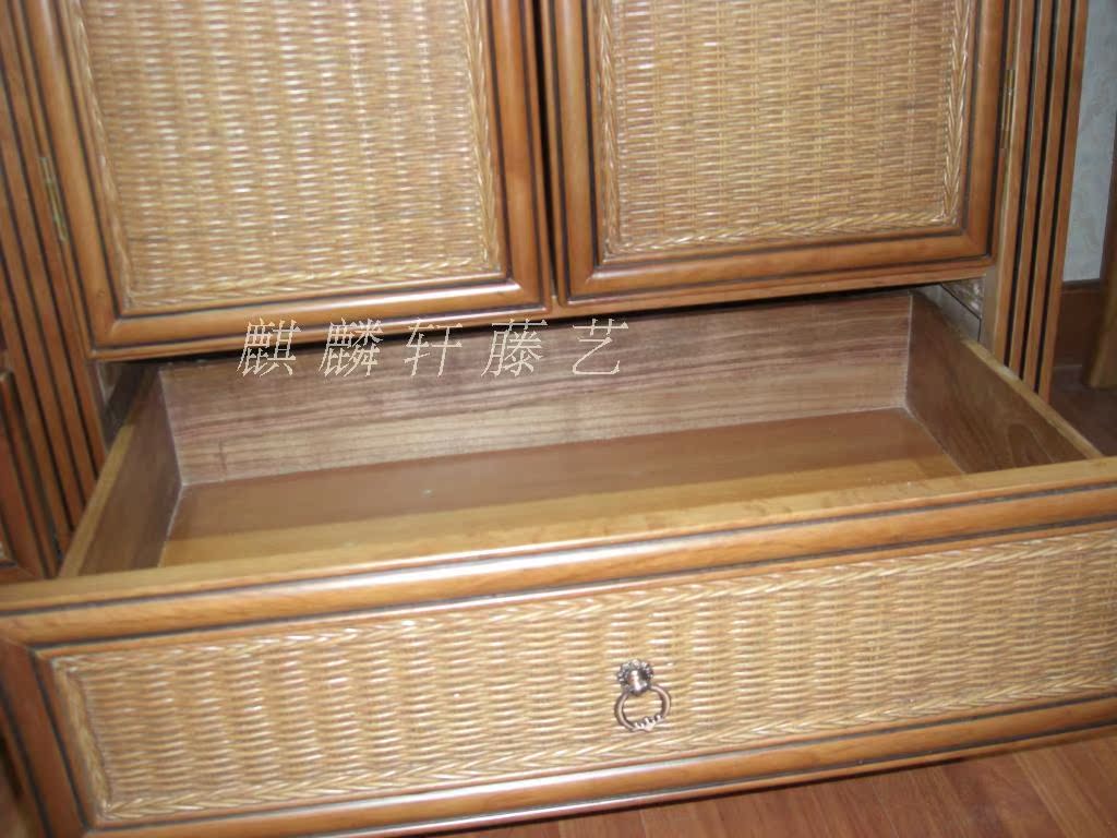 Authentic Suite Phòng ngủ Bộ đồ nội thất Tủ đôi đầu tủ quần áo Bàn trang điểm Bàn trang điểm Phân mây Nanhai Tengyuan Full giường ngủ thông minh hiện đại
