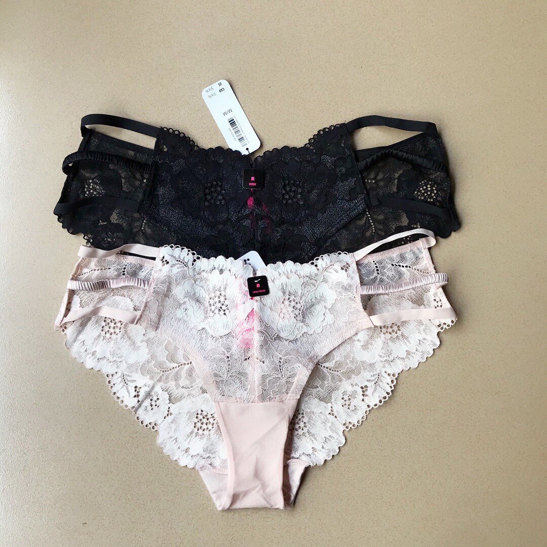 Canada Lasenza Lady Triangle Pants Hollowed-out Sexy Breathable Lace Transparent Low Waisted Underwear Special Cabinet Good Stock