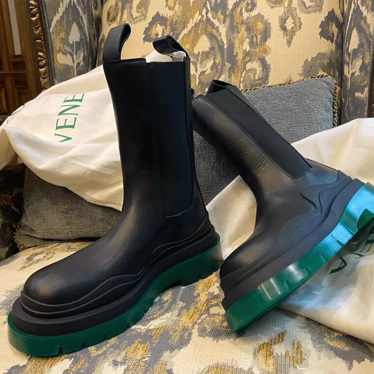 Large size chimney boots mid-tube heightened Chelsea boots mona same thick-soled British style Martin boots women