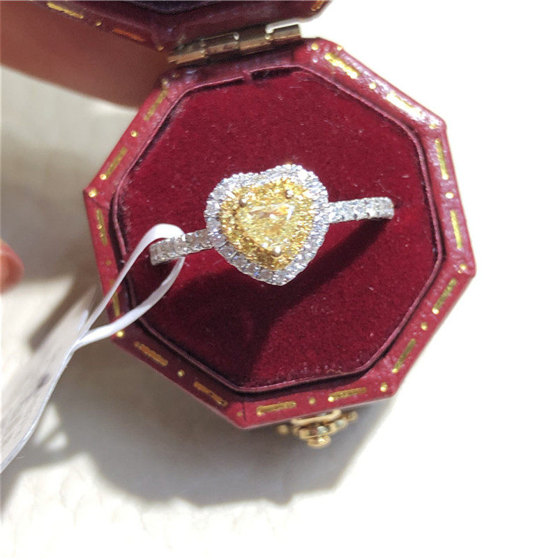 Love heart-shaped main drill 30 points yellow diamond sub-drill 30 points total 60 points natural real diamond 18k platinum ring ring ring