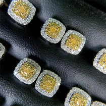 Princess square classic The main drill 8 Sub-drill 17 Total 50 points 18K Platinum Earrings Earrings Commute 100 lap