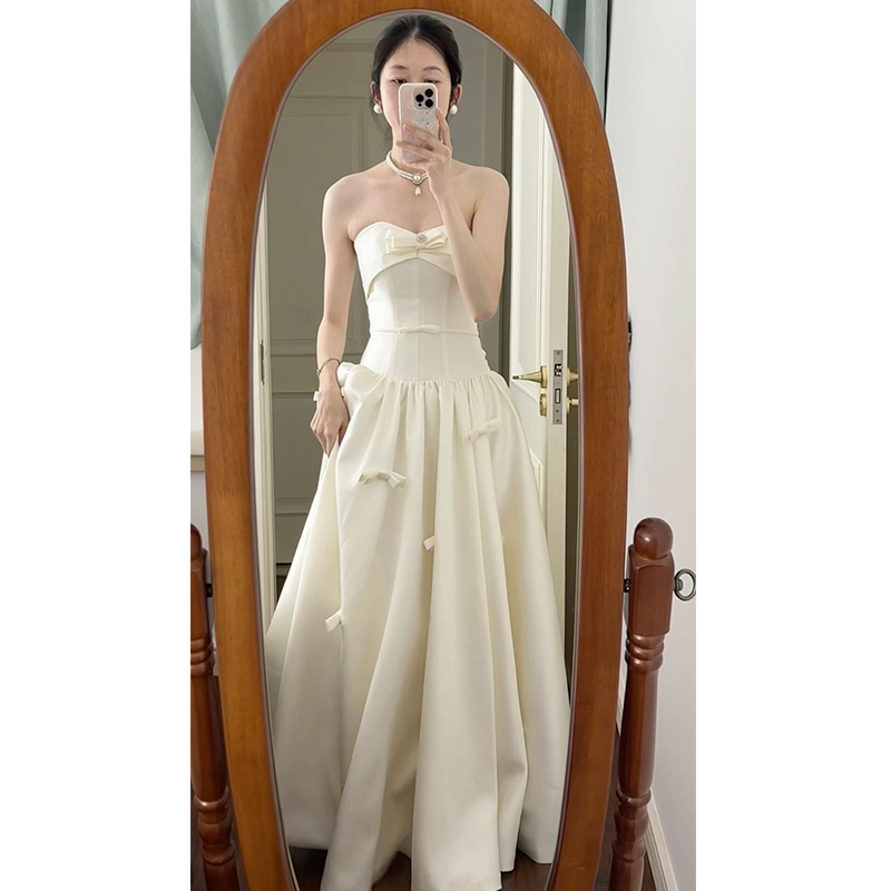 French-Style Light Wedding Dress, Bridal Robe, Bride's Wedding Registration, Engagement, Strapless Satin Evening Dress, Women's Coming-Of-Age Ceremony, Birthday