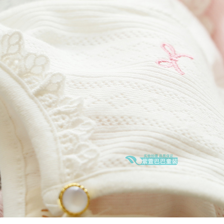 Trẻ em openwork thêu ngắn tay khăn choàng cô gái ren bay tay áo cardigan bé bé chống nắng quần áo điều hòa không khí áo nhỏ áo da trẻ em