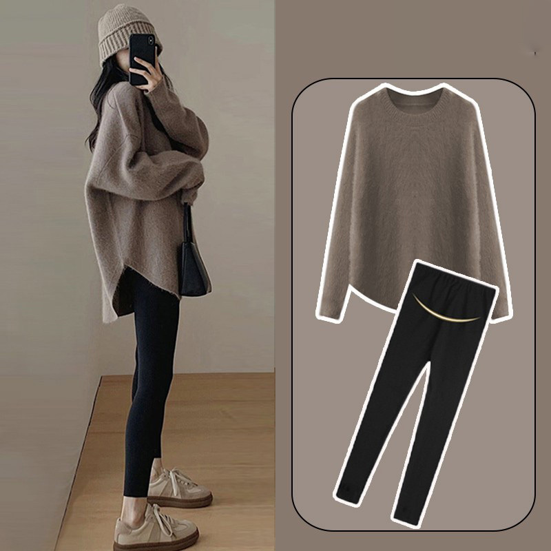 British Dhwa Maternity Wear Spring and Autumn 2026 New Fashion Autumn Sweater New Base Shirt Set Two-Piece Set British Dhwa Maternity Wear Spring and Autumn 2026 New Fashion Autumn Sweater New Base Shirt Set Two-Piece Set