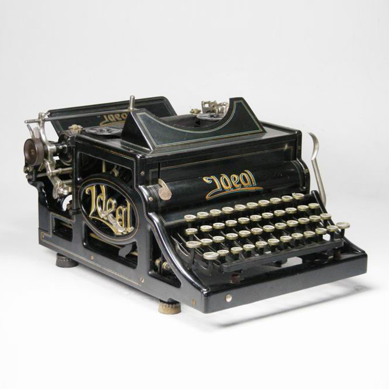 German Ideal antique typewriter 1910S full metal fuselage normal use of nostalgic collection Art Chen set