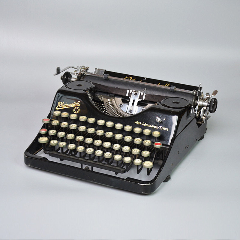 Old-style typewriter Germany Rheinmetatal Rhine metal 1930 Normal use of vintage collections art gifts