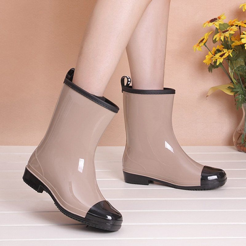 Rain boots women's fashion outer wear summer and autumn cute non-slip thickening wear-resistant can add fleece socks warm water shoes rain boots in the tube