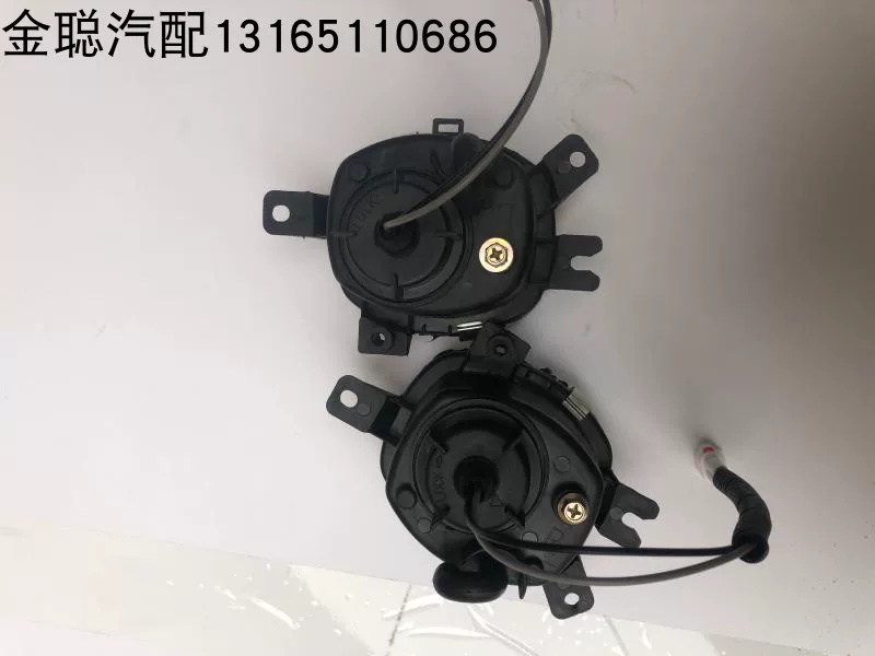 Сборка переднего левого и правого туманного фонаря Shaanxi Automobile Dilanqi X3000F3000, DZ93189723013
