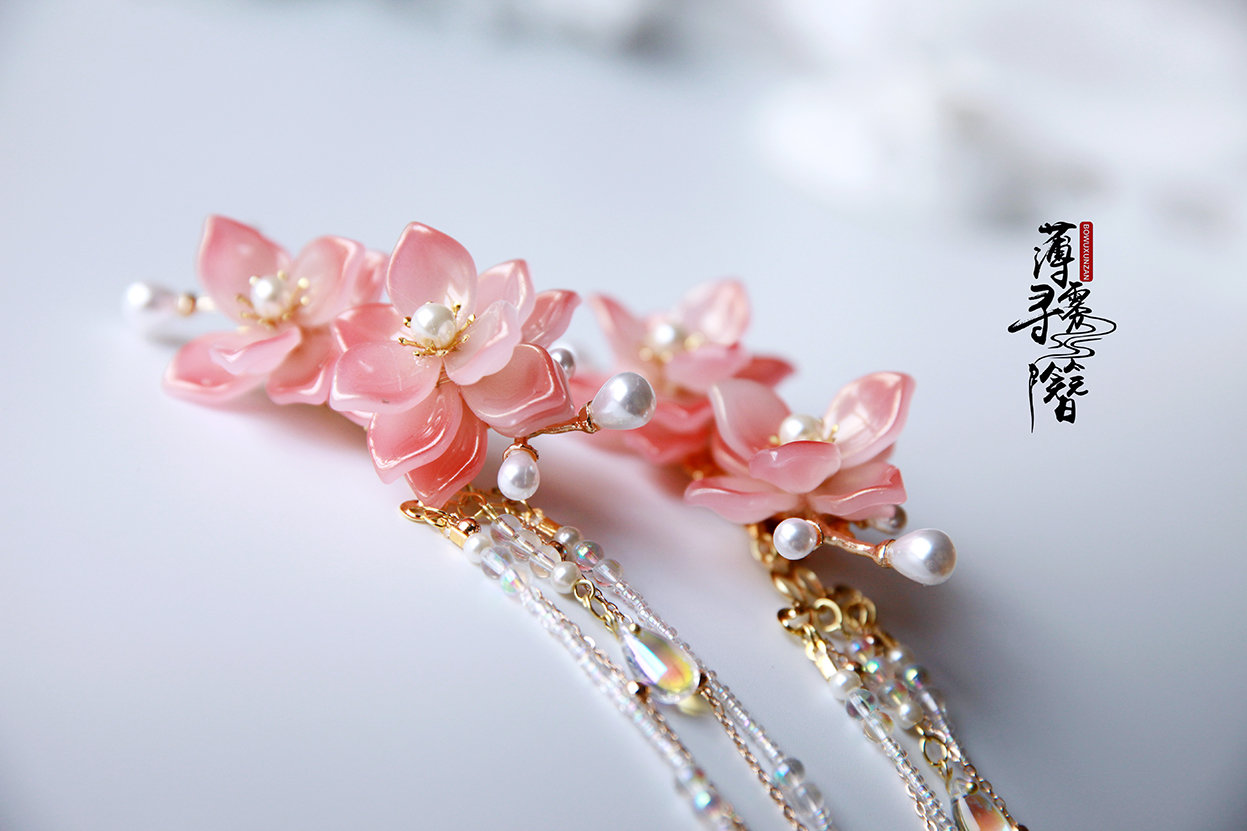 Thin Mist Hunt for original new powder version Shaohua Hanfu head decorated with ancient wind long flow Su Step shake hairpin haircut