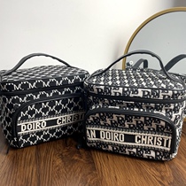 Japan-ROK retro style Makeup Bag Canvas Letter Printed Hand Skin Care Color Makeup barrier Large capacity Fashion containing bag