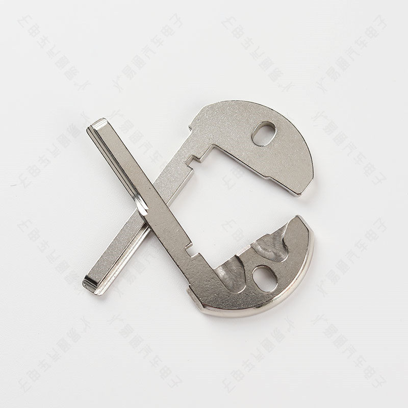Suitable for G MerCedes-benz New S-Class Small Key MerCedes-benz GLS C S-Class New EmergenCy MeChaniCal Small Key