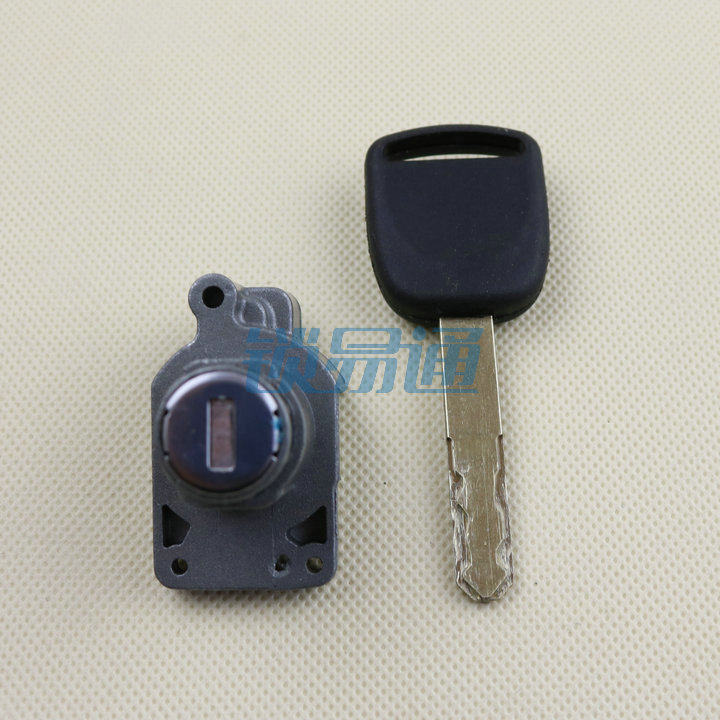 Suitable for Honda 09 Fit Left Door Lock Fengfan CRV Car Lock Civic Fit Central Control Door Lock Cylinder