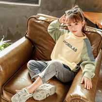 Girls sweater spring 2021 new Korean version of the foreign style in the big childrens clothing girls spring and autumn fashion loose top