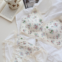 Retro crummy style teenage girl underwear one-piece no-mark small breasted and corset without a steel ring lace sexy bra suit