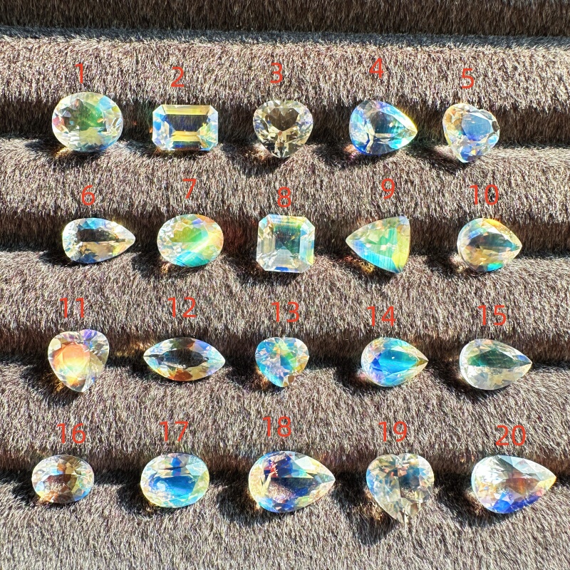 Natural Selected Rainbow Moonstone Loose Stone Starting from 200/Carat, Dazzling Ring Pendant Crystal, Transparent and Clean A11