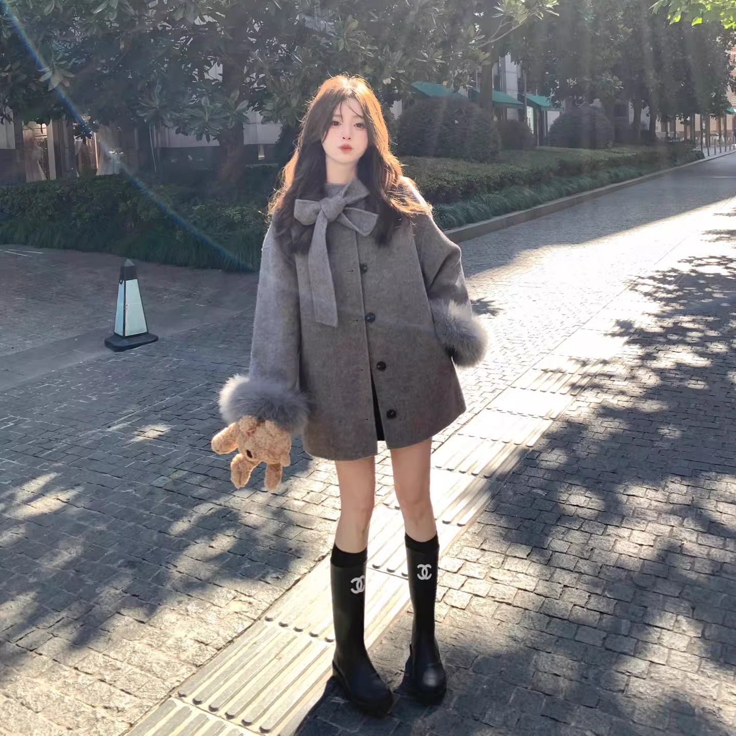 呢大衣工服：时尚与实用的完美融合