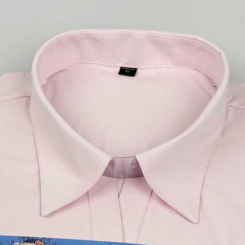 Women's Light Pink Short-Sleeved Shirt for Bank, Hotel, Summer Workwear, V-Neck Anti-Exposure Property Management Uniform Shirt