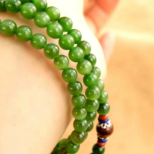 Солнечно-зеленая зеленая яшма из нефрита, кошачий глаз