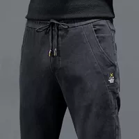 K449 Black