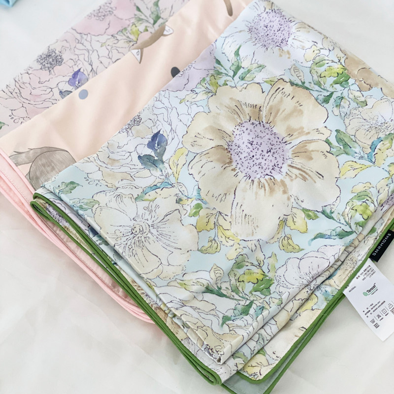 Class A 100 children Lamine fine silk cover Blanket Blanket Thin Kindergarten Summer Small Blanket Ice Silk Baby Lunch Break Blanket-Taobao