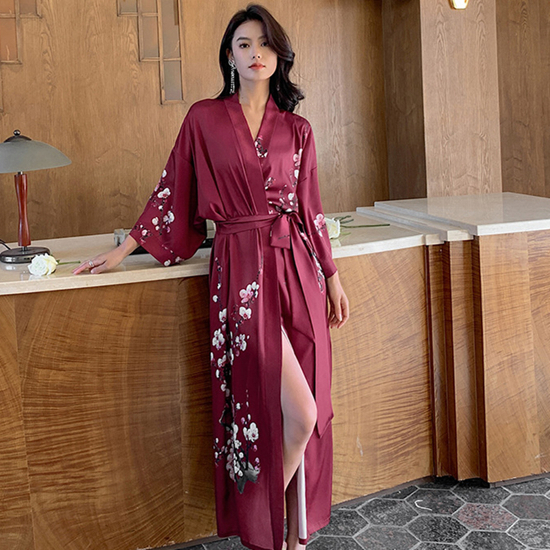 Women's Spring and Summer Thin Ice Silk Chinese Style Dressing Gown, Bridal Wedding Extra-Long Large Size 100kg Cool Bathrobe