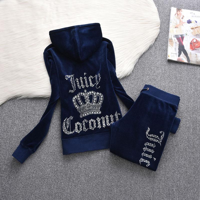 2026 New Spring and Autumn European and American Style Gold Velvet Crown Letter Jc Casual Sports Suit Women's Cardigan Two-Piece Set