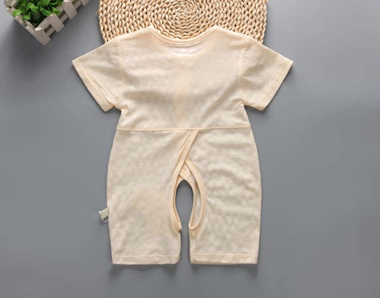 Mùa hè nam giới và phụ nữ bé ngắn tay jumpsuit siêu mỏng sợi tre trẻ sơ sinh mở đập quần áo trẻ em quần áo 0-2 tuổi bộ quần áo liền thân