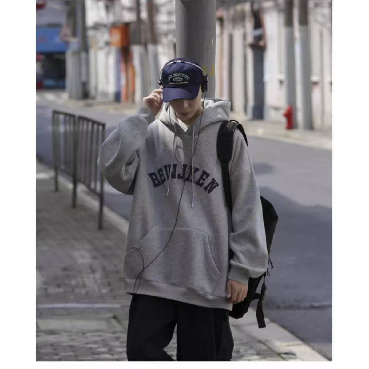 Утепленная демисезонная ретро утепленная толстовка, куртка, в американском стиле, оверсайз tikkeo 