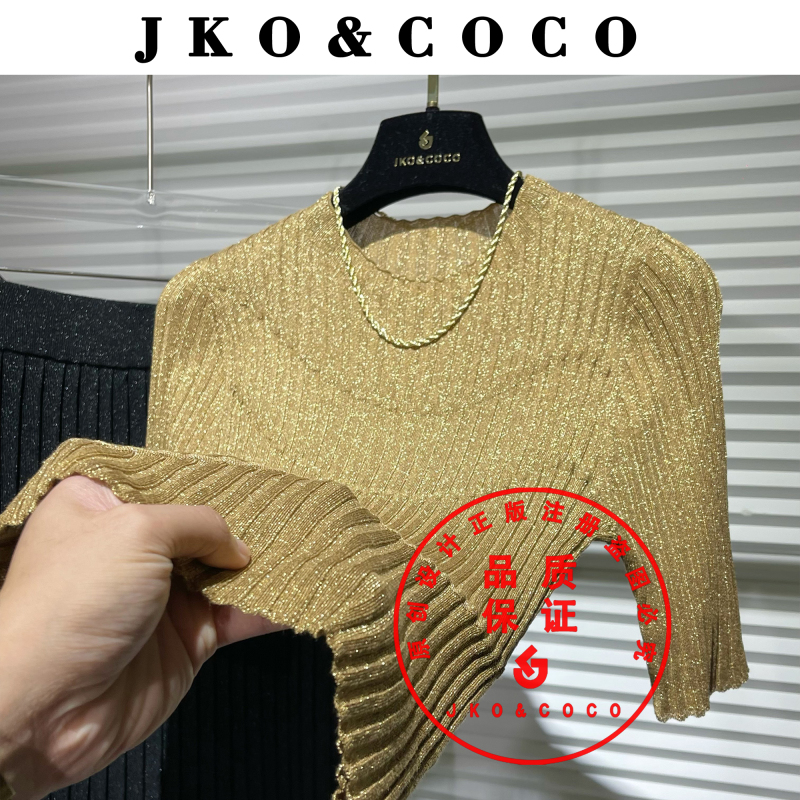 Jko&Coco (Wind Blowing Wheat Waves) Italian Crystal Yarn Knit Short-Sleeve Top with Shiny Threads and a High-End Feel for Women