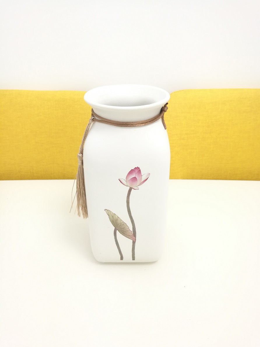 Châu Âu sáng tạo bình hoa nai sừng tấm chim công flamingo mẫu hiện đại tối giản máy tính để bàn trang trí phòng khách - Vase / Bồn hoa & Kệ chậu cây để bàn