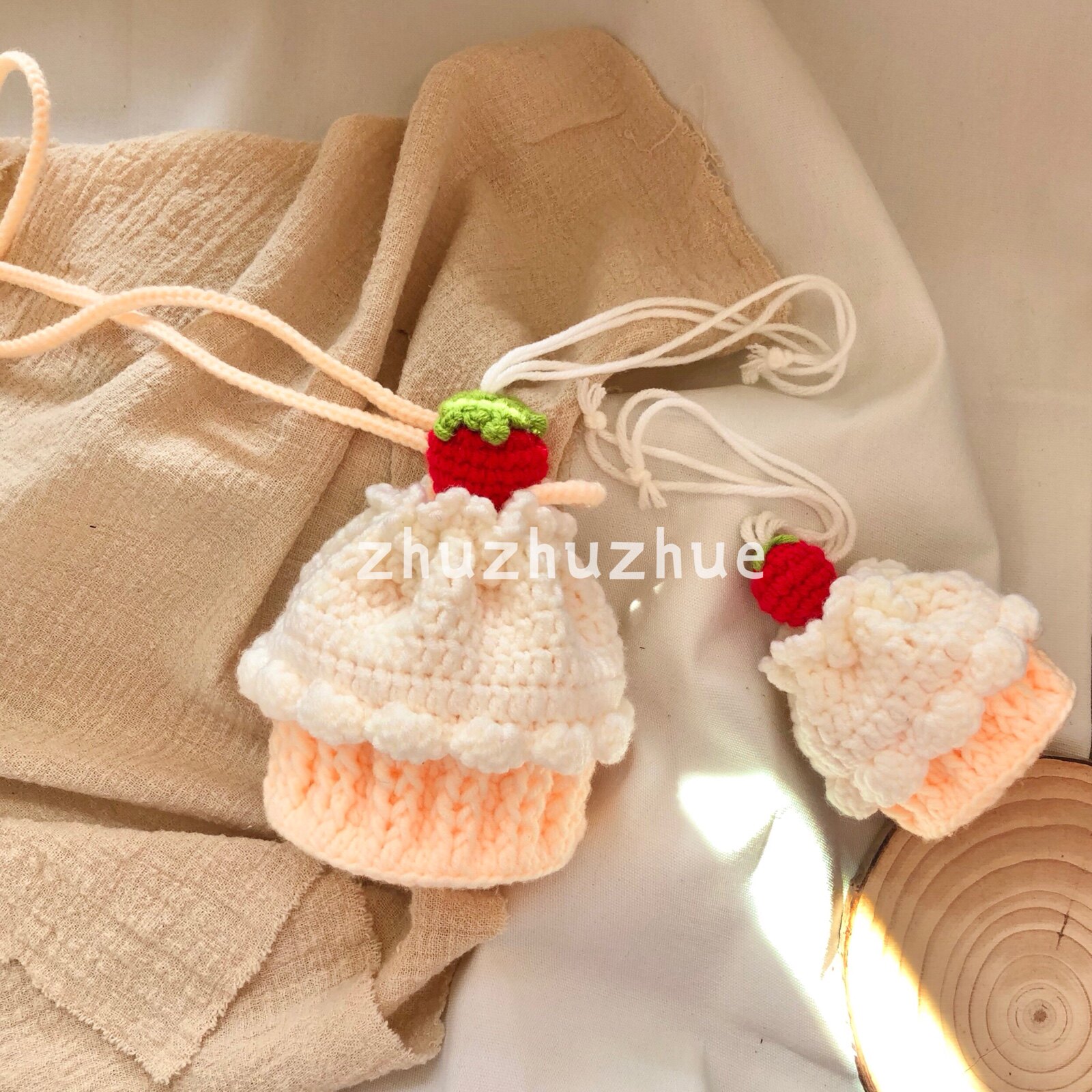 zhuzhuzhue original strawberry cream cupcake inclined cross woven bag diy material bag finished product