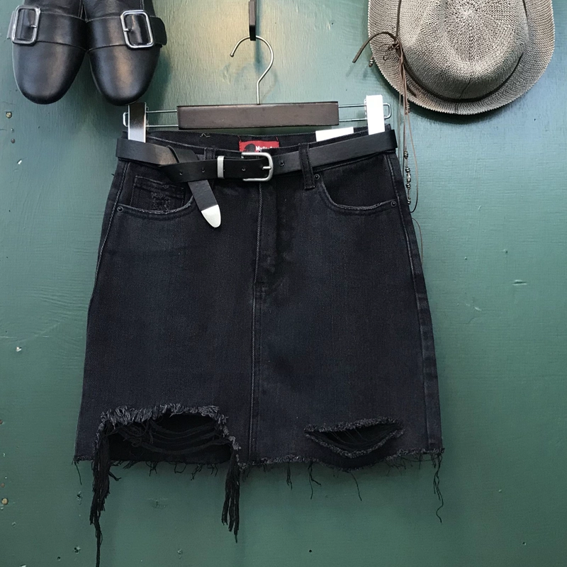Hàng Châu Âu váy denim 2019 mới màu đen cạp cao không đều túi lỗ hông váy a-line tất cả các kết hợp váy ngắn nữ - Váy