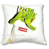 Tide brand frog sofa personality creative car pillow pillow waist pillow waist cushion core