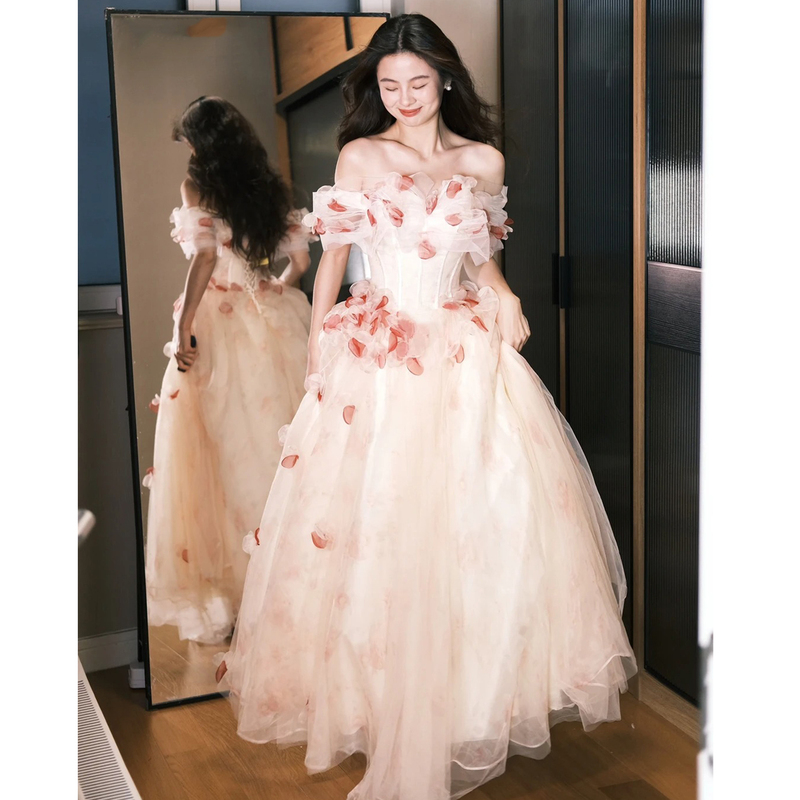 Banquet Evening Dress 2026 New Style Super Fairy-Like and Beautiful Off-Shoulder Birthday Coming-Of-Age Ceremony Performance Conductor Outfit Host