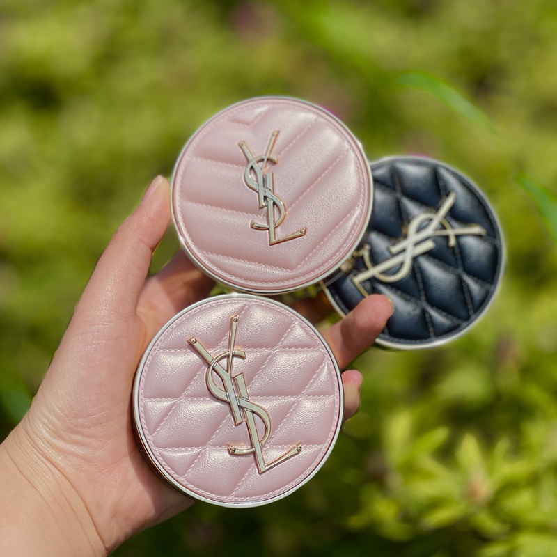 YSL Leather Cushion Powder Cushion B10 Limited Edition Diamond Pattern Long-Lasting Concealer Lightweight Cushion Foundation YSL Leather Cushion Powder Cushion B10 Limited Edition Diamond Pattern Long-Lasting Concealer Lightweight Cushion Foundation