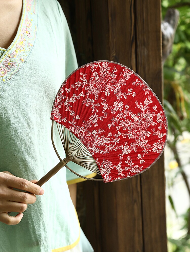 Chinese style northeastern village girl's floral cloth dance two-person floral ethnic all-cotton phoenix peony all-bamboo round futon fan