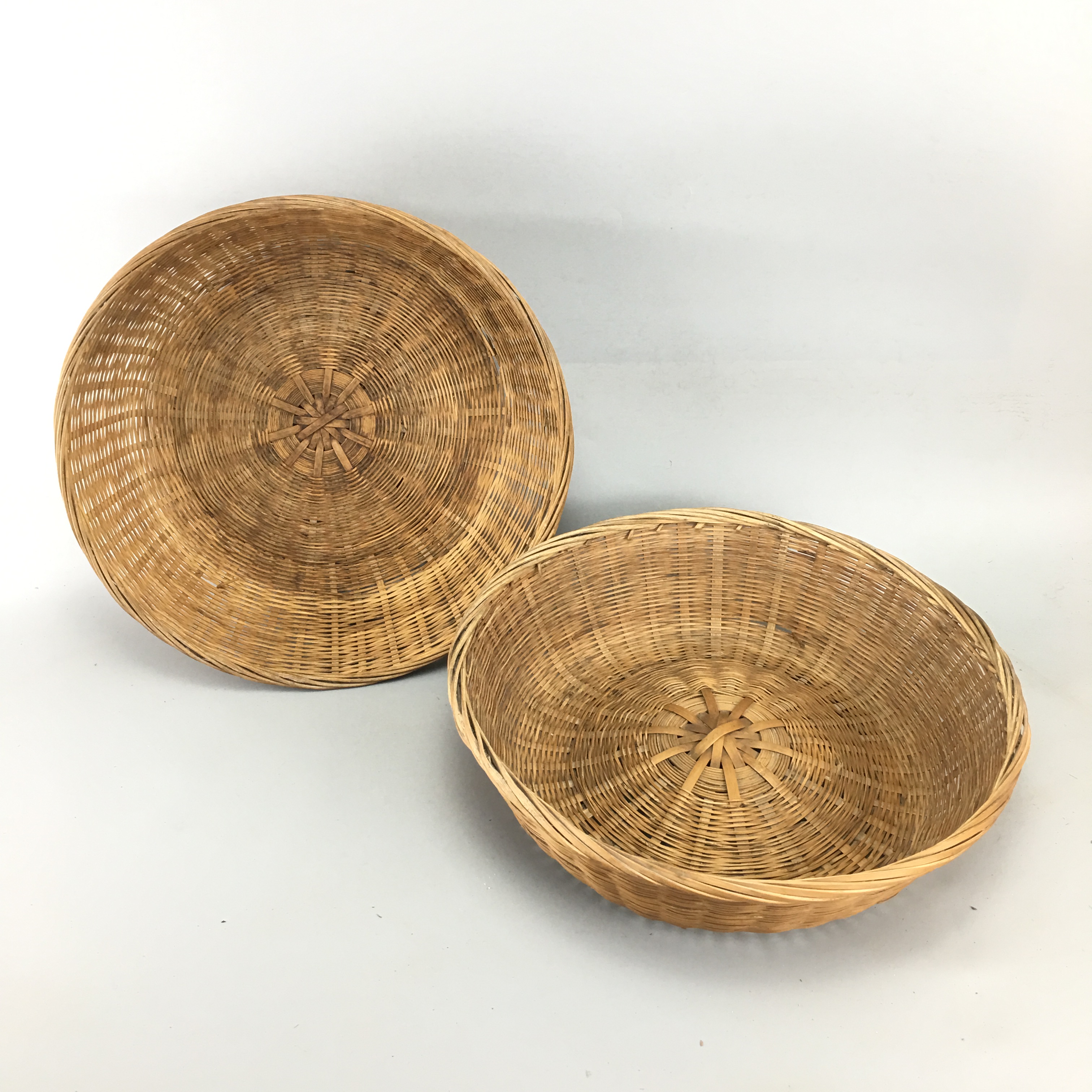 Folklore old objects old fashioned bamboo choreographers pure handmade baskets The old old farmhouse farmhouse decorated with miscellaneous pendulum pieces