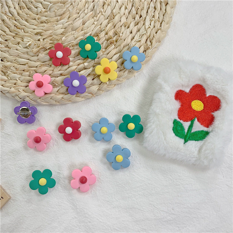 Yuya Fang Coloured Flowers BrockneedCute Day Needle Fixed Clothing Package Decorated Candy Small Flower Close