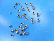 Hollow rivets penetrate the plate and set hollow copper eyelets outer diameter 1 3* rod length 2MM 80 yuan