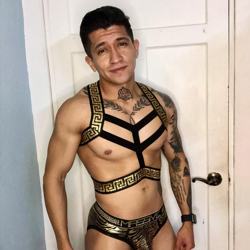 Men Shoulder Strap Chest Strap Chest Strap Sexy Bungled Strap Clothes Nightclub Bar Performance Bungled Shape-shaping Bunch Chest-Taobao