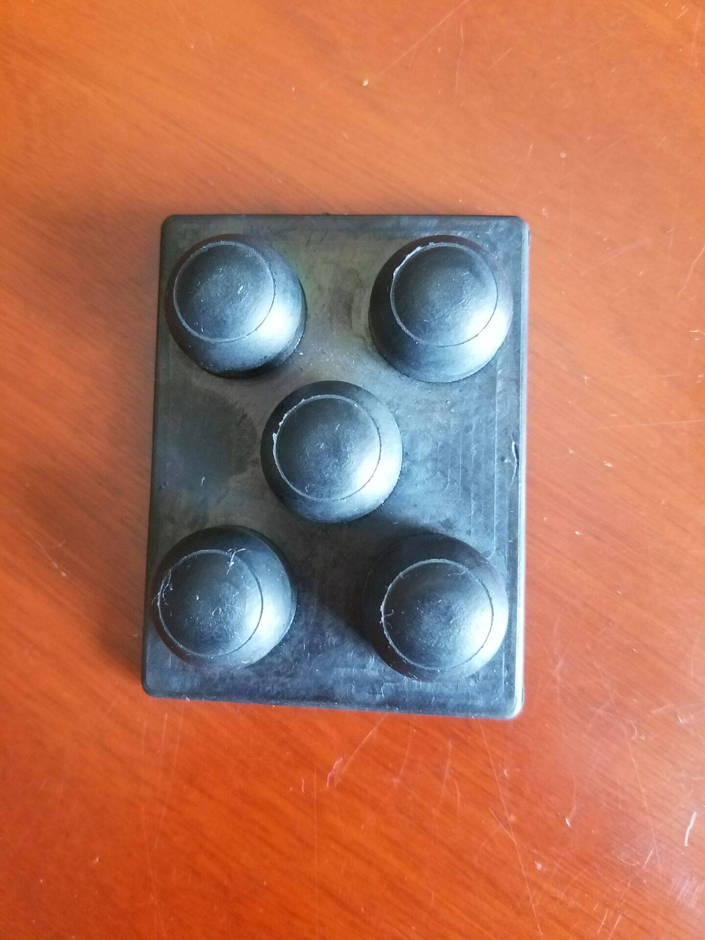 Basketball floor rubber mat shock absorbing cushion elastic cushion sports floor rubber mat wood floor shock absorbing cushion