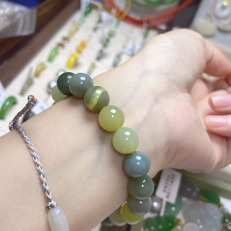 Natural Hetian Jade Card 10mm Blue Skin Yellow Mouth Round Bead Bracelet