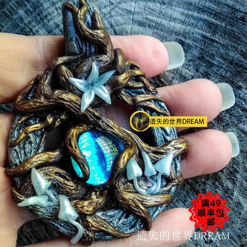 Only one dont leve me Meirt pendant each unique and picture slightly different necklace